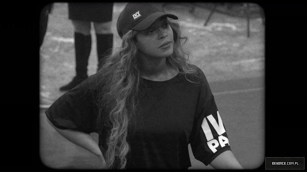 HOMECOMING_A_film_by_Beyonce_2019_1080p_NF_WEB-DL_DDP5_1_x264-NTG_mkv_001053177.jpg