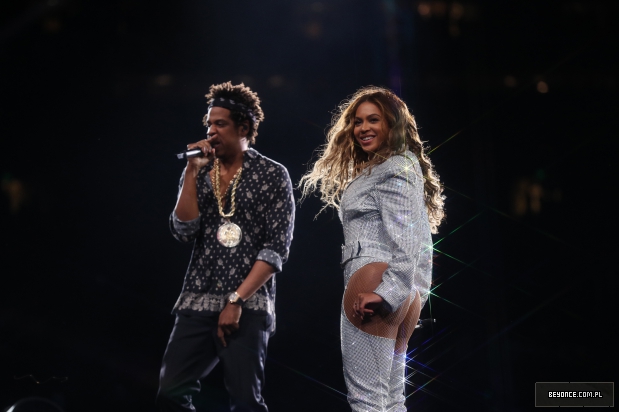 beyonce-and-jay-z-1-by-Raven-VaronaParkwoodPictureGroup.jpg