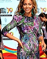 42096_Beyonce_2009_BET_Awards_Shrine_Auditorium_LA_280609_004_122_28lo.jpg
