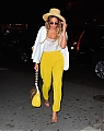 Beyonce_and_Jay_Z_were_spotted_out_in_New_York_City_-_May_26__2016_09.JPG