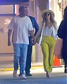 Beyonce_and_Jay_Z_were_spotted_out_in_New_York_City_-_May_26__2016_22.JPG