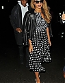 Beyonce-and-Jay-Z-on-an-evening-visit-to-Regents-Park7.jpg